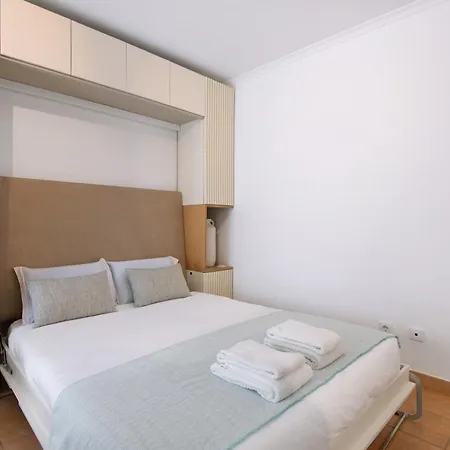 Almadrava House * Tavira